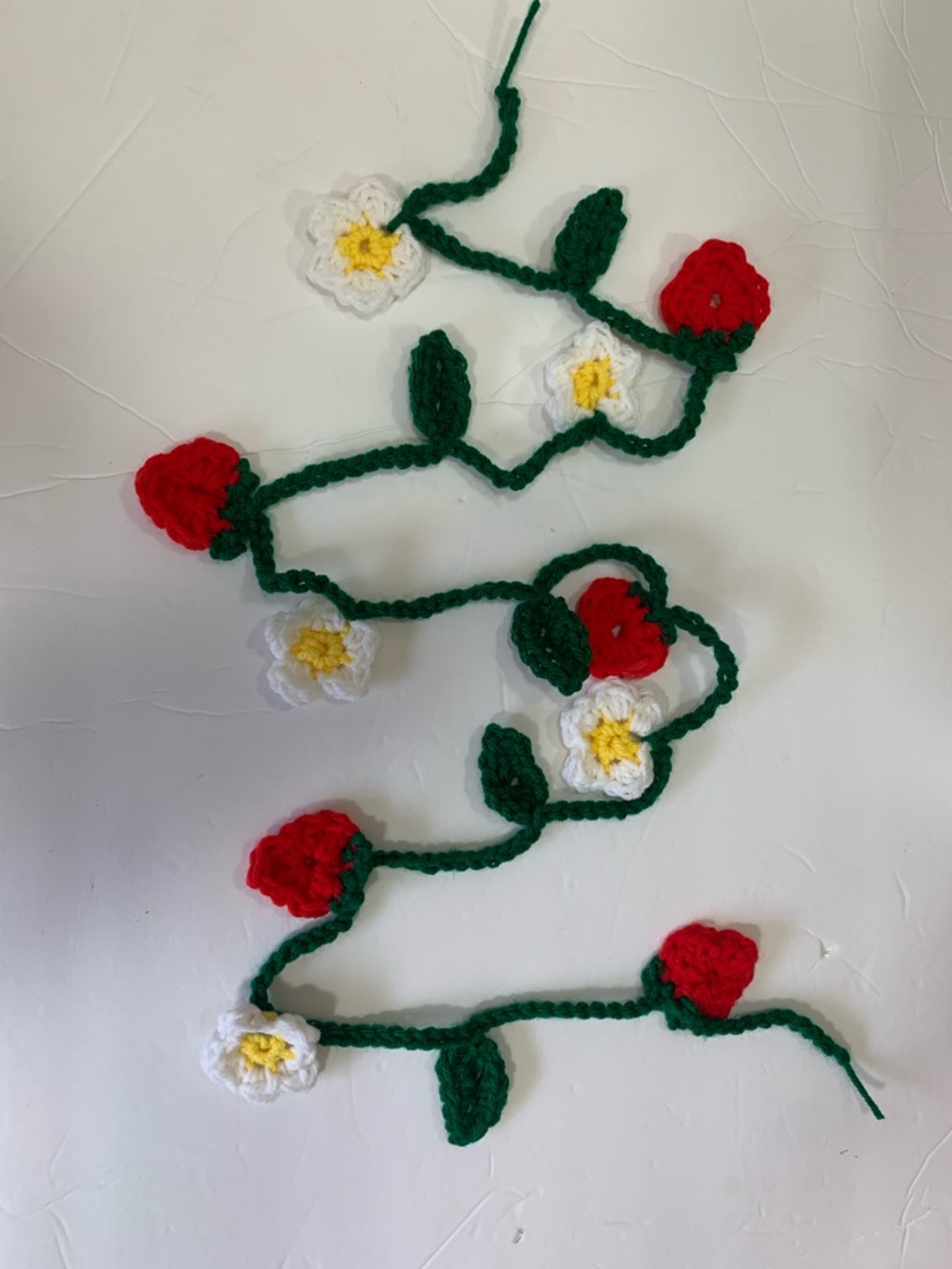Strawberry Patch Garland New Handmade Crochet About 60" Long